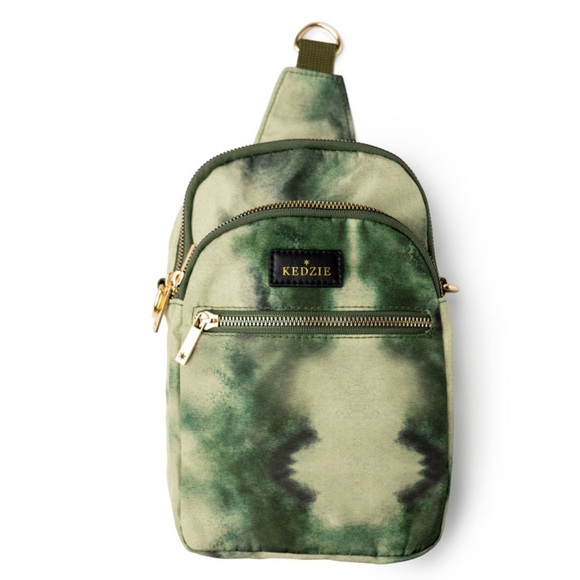 KEDZIE CONVERTIBLE SLING & CROSSBODY BAG. TIE DYE ADJUSTABLE CELL PHONE … - Picture 3 of 8